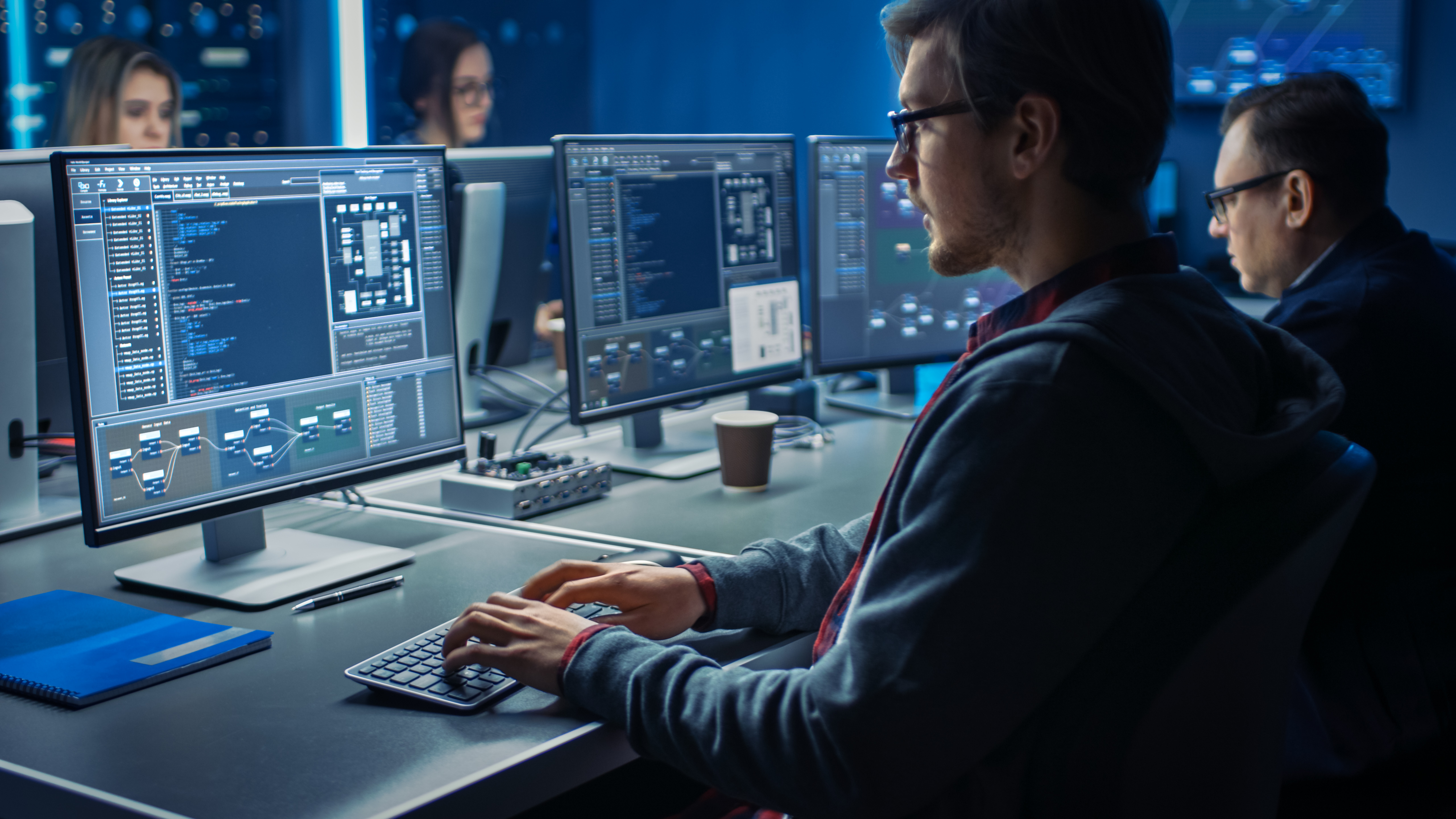 2026 Guide: Best MDR Providers for Regulated Industries